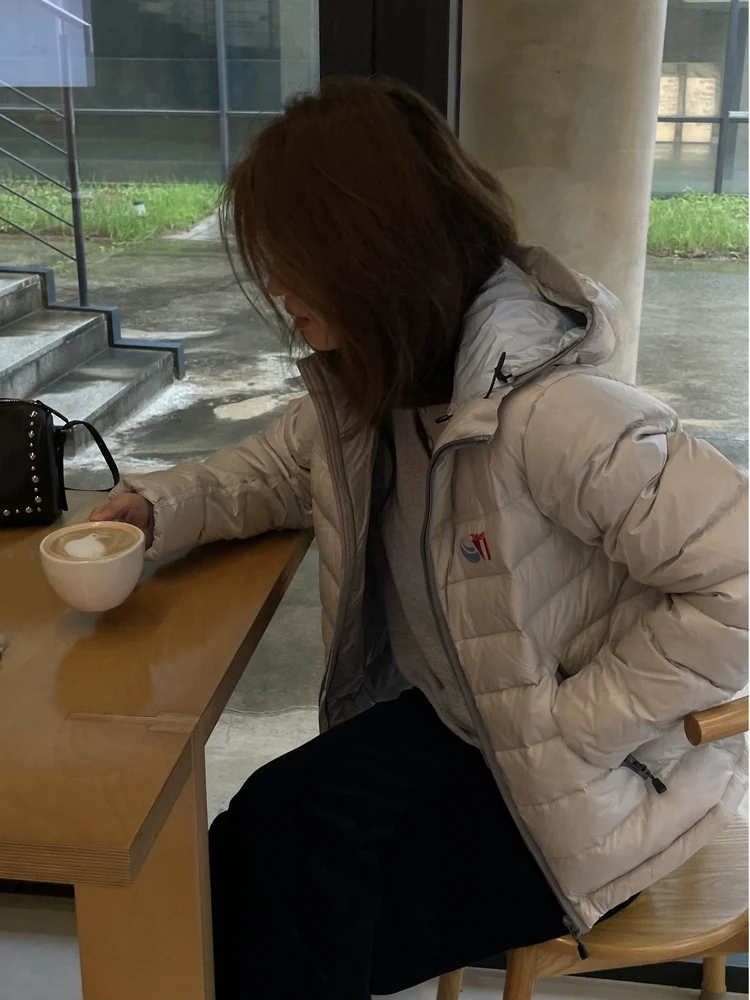 Jaet acolchado ligero para mujer, abrigo informal con capucha y cremallera, ropa de abrigo cálida, abrigo a prueba de viento de nailon con diseño Faion para primavera y otoño