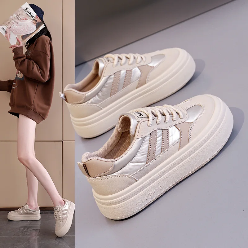 

Ladies Vulcanized Shoes Fashionable and Versatile Comfortable and Thick Soled Casual Forrest Gump Sneakers