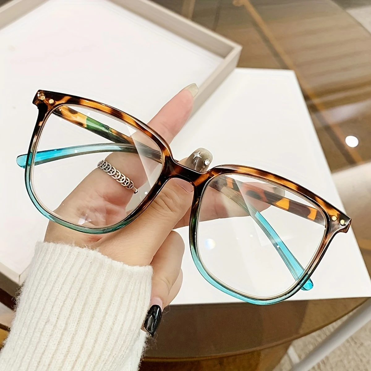 Blaulicht-blockierende Brille für Computerspiele, modische gefälschte Anti-Augenbelastungs-Brille für Damen und Herren – Detail 1