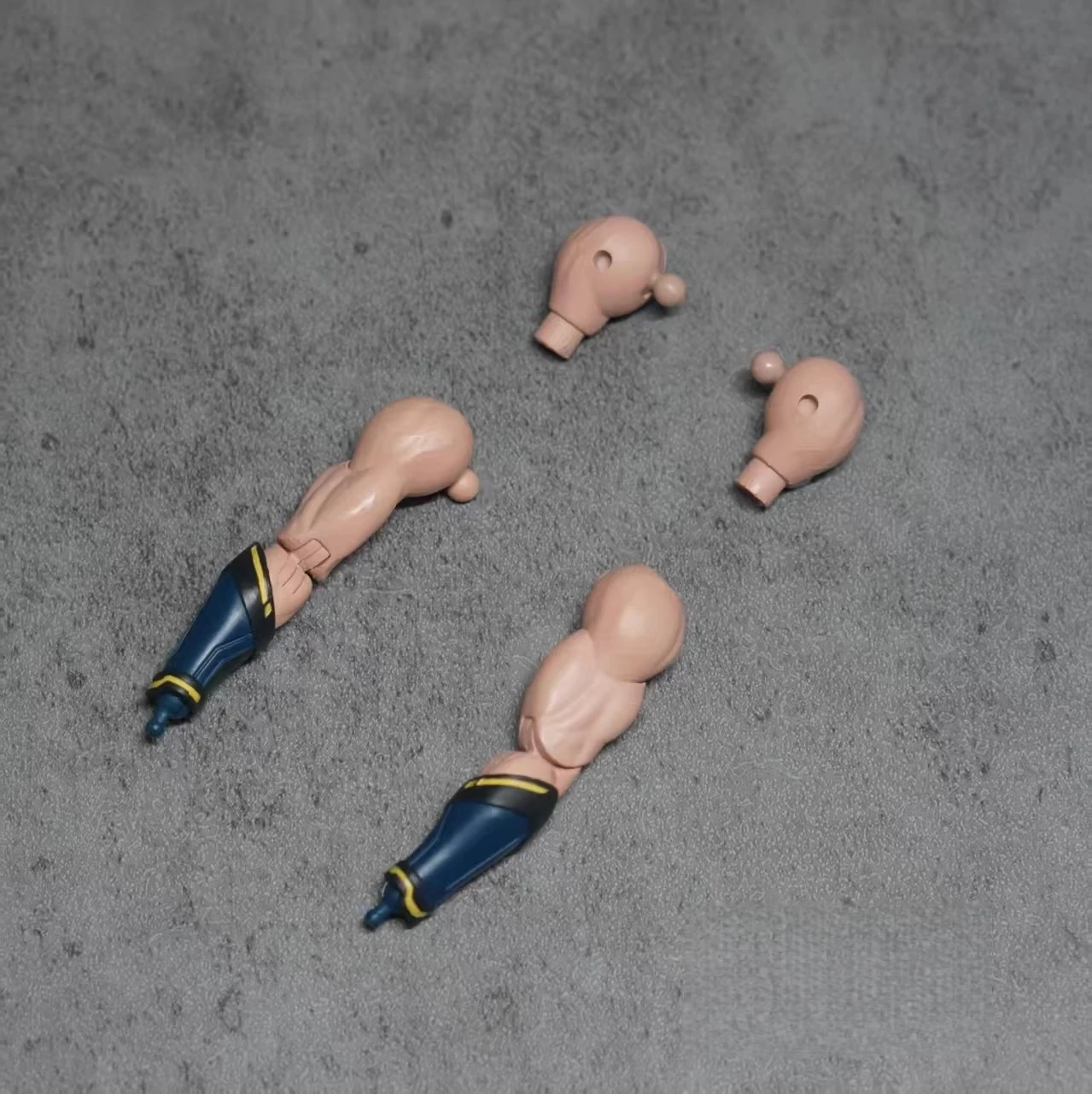 

1:12 Scale Wolverine Changeable Arms Model Toys Fit For SHF Action Figure