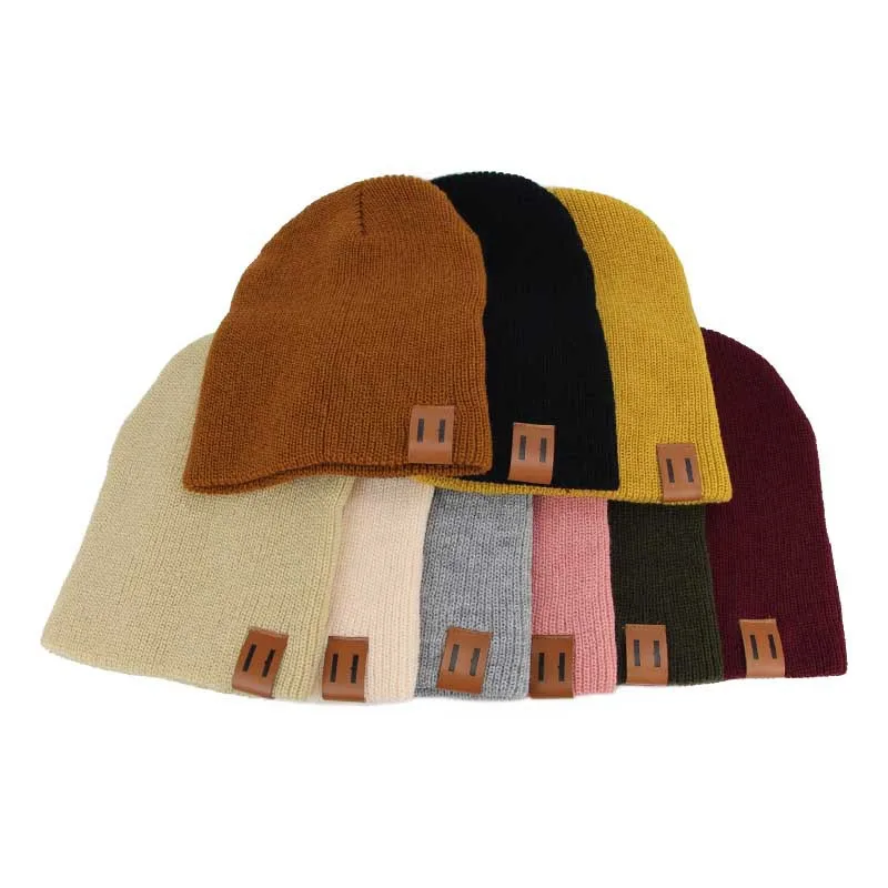 Chapéu de malha de bebê com etiqueta de couro gorro quente para crianças e adultos, boné recém-nascido para meninos e meninas, outono e inverno