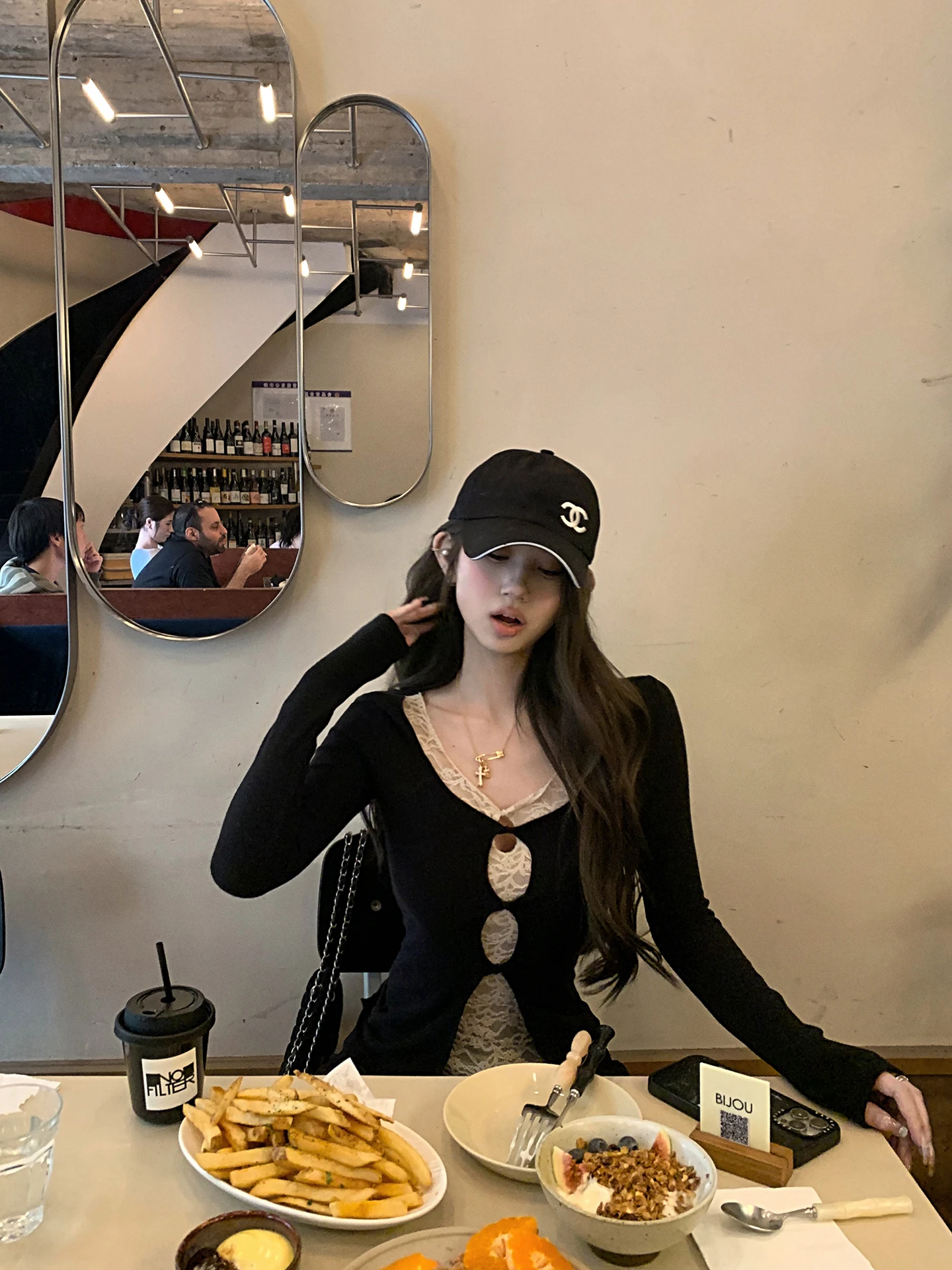 

Женская футболка Tongiiuu Bet с кружевным трикотажным узором, длинным рукавом, облегающая, винтажная, с круглым вырезом, тонкая, базовый слой