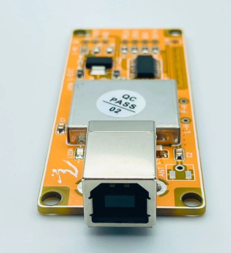 QCC5125 Bluetooth USB Card, IIS saída Interface Digital, Compatível com XMOS italiano, Amanero para amplificador