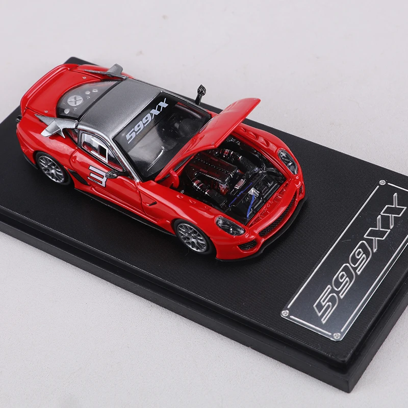 RM MODEL 1:64 599XX سبيكة نموذج سيارة يمكن فتح غطاء محرك السيارة