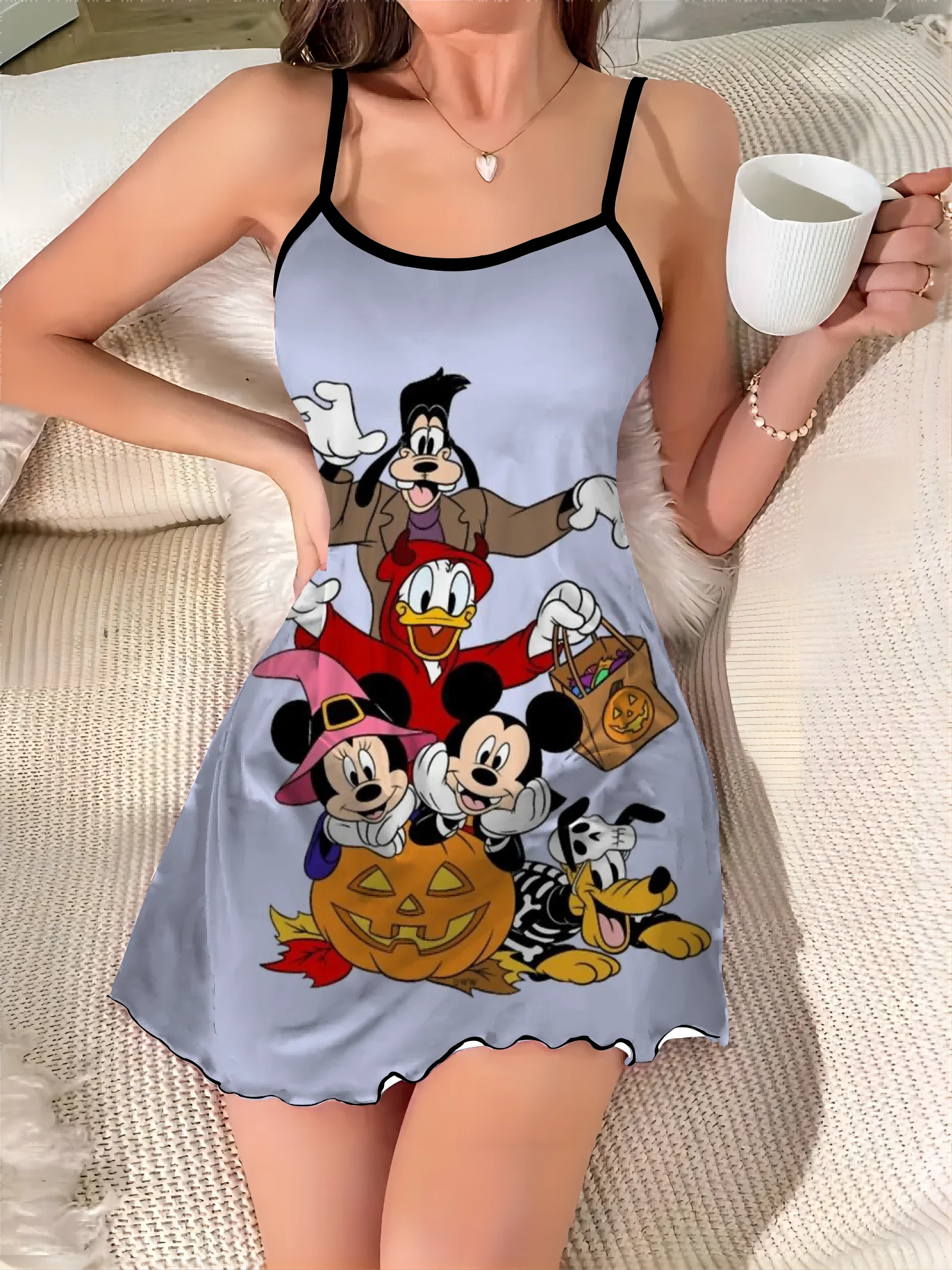 

Minnie Mouse Sexy Dress Elegant Dresses for Women Crew Neck Pajama Skirt Disney Lettuce Trim Satin Surface Fashion Summer 2024