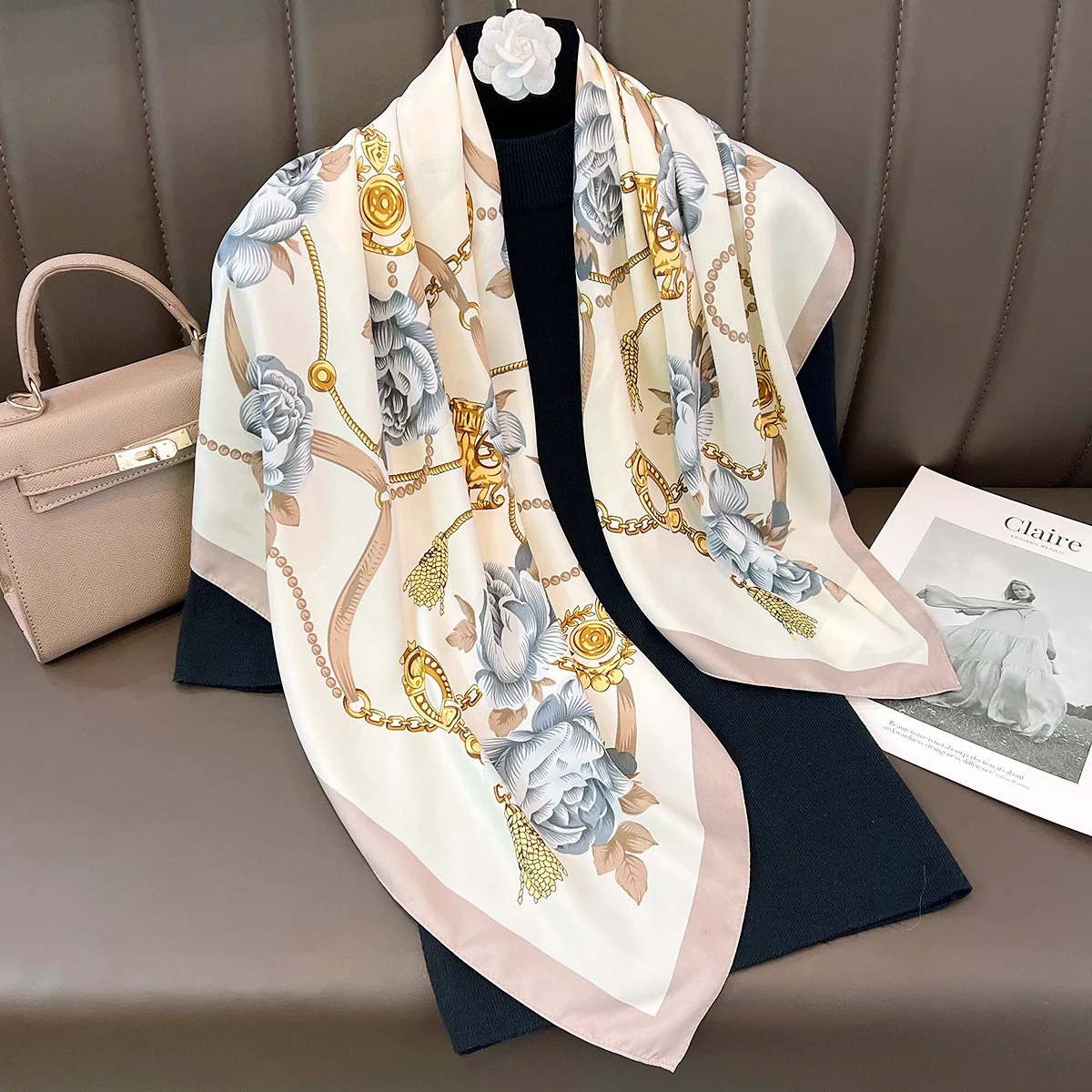 

Высококачественный квадратный шарф с буквой V 90 см, женская осенне-зимняя универсальная шаль в иностранном стиле, шелковая рубашка, новая европейская и американская