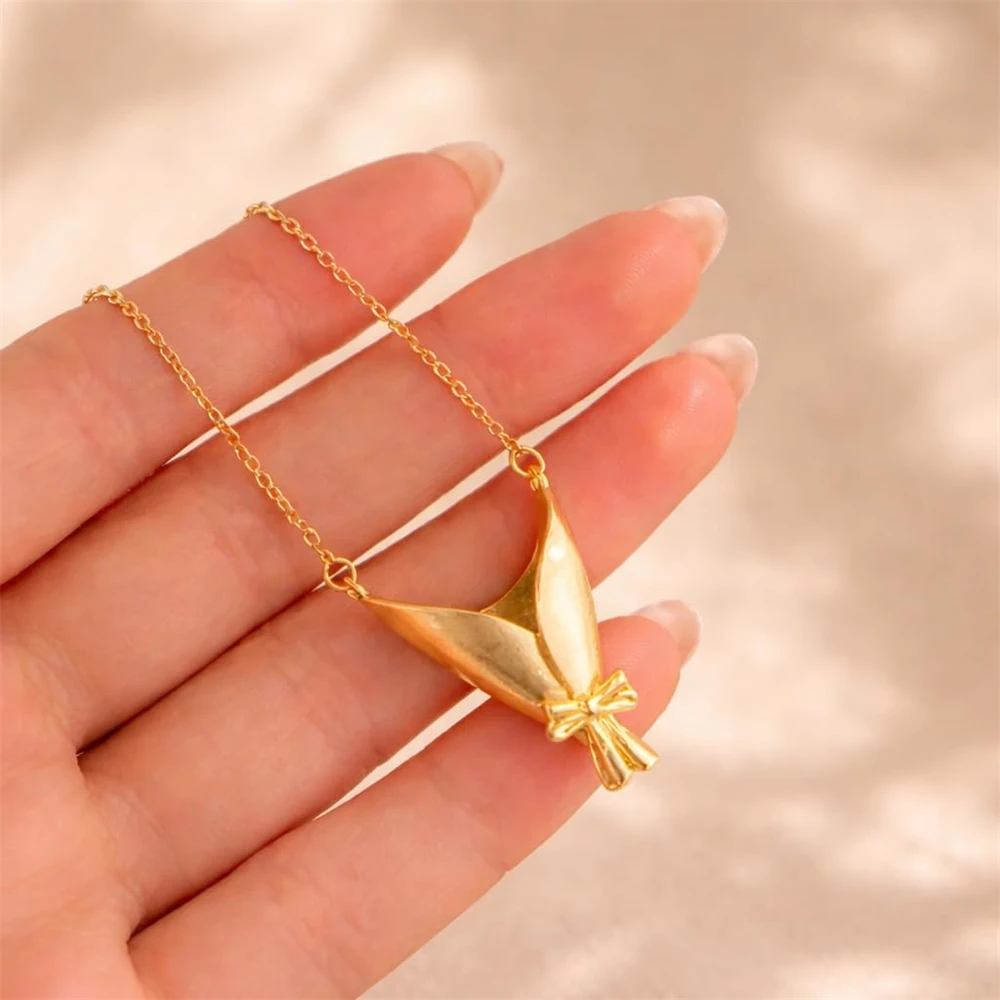 قلادة زهور إبداعية أنيقة متعدد - مراجعة Women Accessories Bouquet وسعره