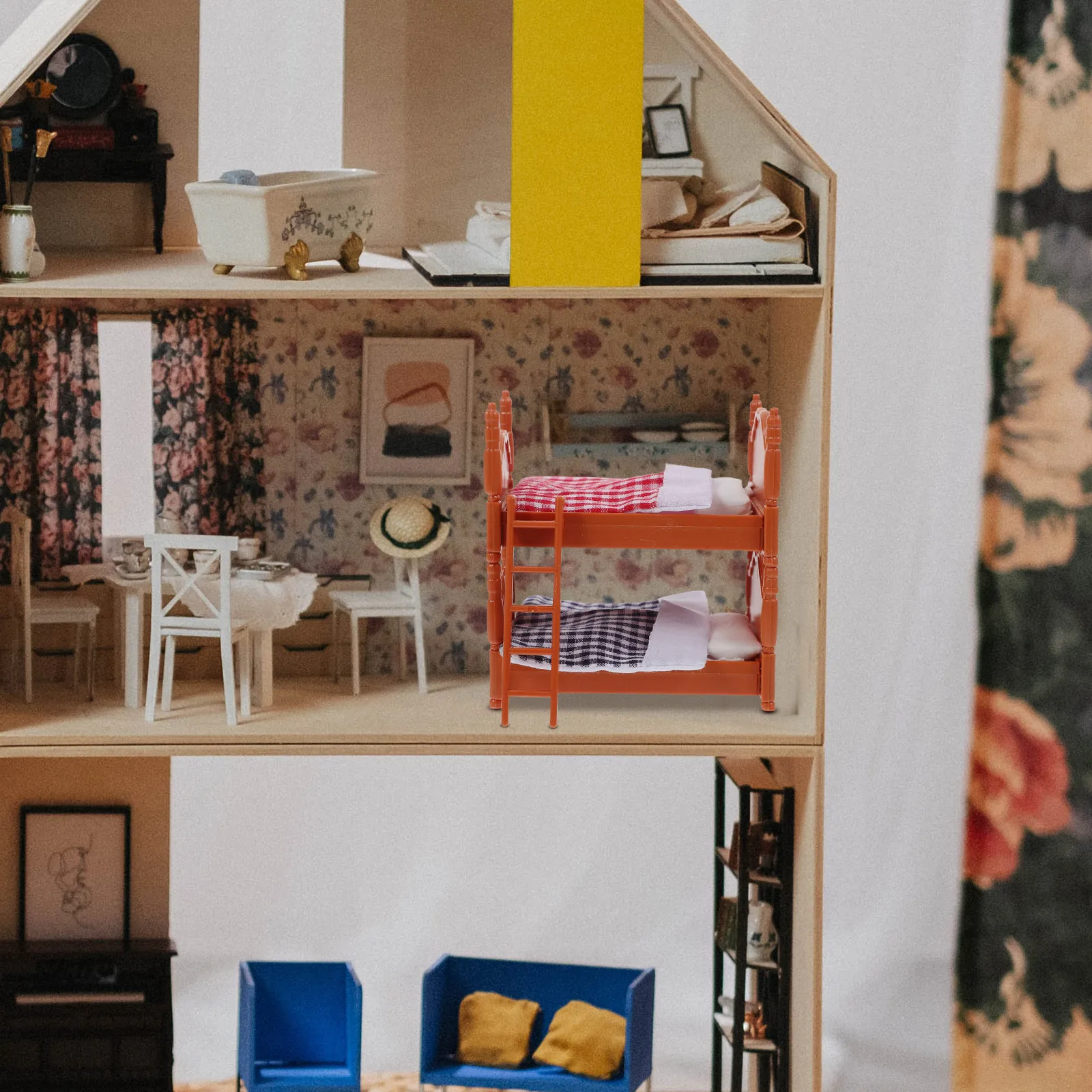 

1Pcs Mini Bunk Beds High Quality Material Realistic Look with Pillows Quilts for Mini Landscape Building Educational Play Use