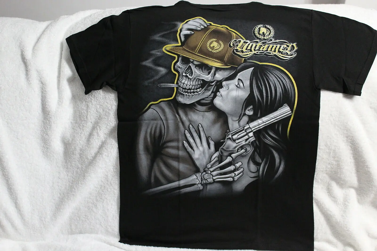 

SKELETON SKULL WEARING BASEBALL CAP GUN LADY SMOKING UNTAMED T-SHIRT