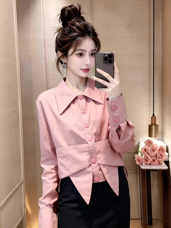 

Unique Short Women's Shirt Stylish Design Spring Fashion 2026 Casual Loose Fit Long Sleeve White Knitted Collar Button up