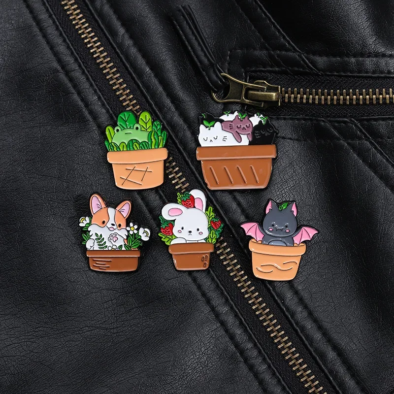 Potted Animals Enamel Pins Cute Bat Cat Rabbit Frog Dog Brooches Lapel Badges Animal Jewelry Gift for Kids Friends Wholesale