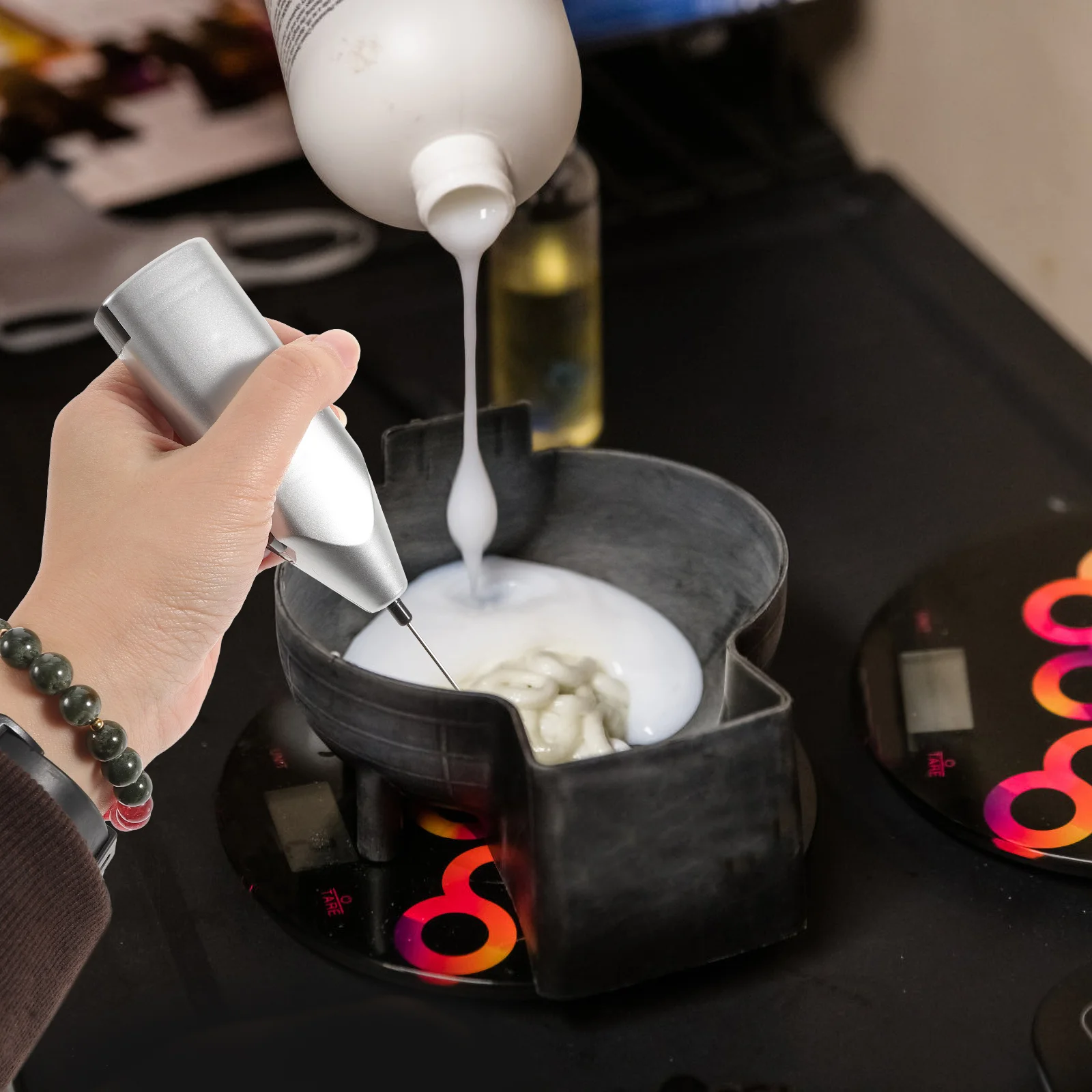 

1 шт., мешалка для крема для краски волос из нержавеющей стали, нескользящая ручка, смеситель для пасты для краски волос, инструмент для быстрого смешивания, электрический миксер