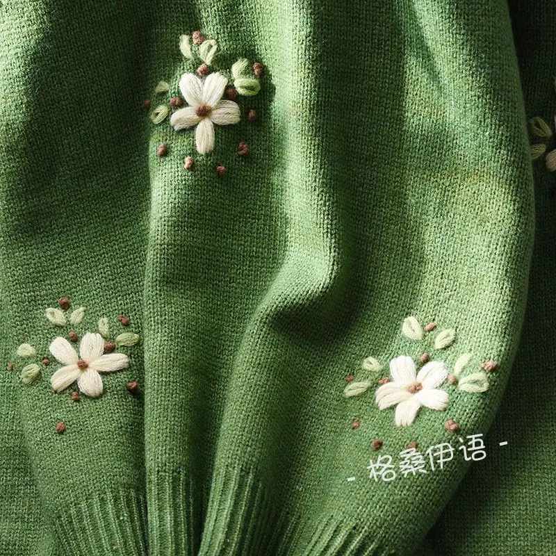 Maglione pullover girocollo da donna sciolto autunno e inverno nuova versione coreana top lavorato a maglia a maniche lunghe tutto abbinato