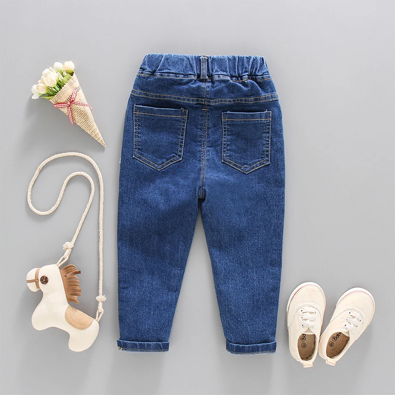 Girls pants spring and autumn new style children\'s jeans Korean rabbit embroidery