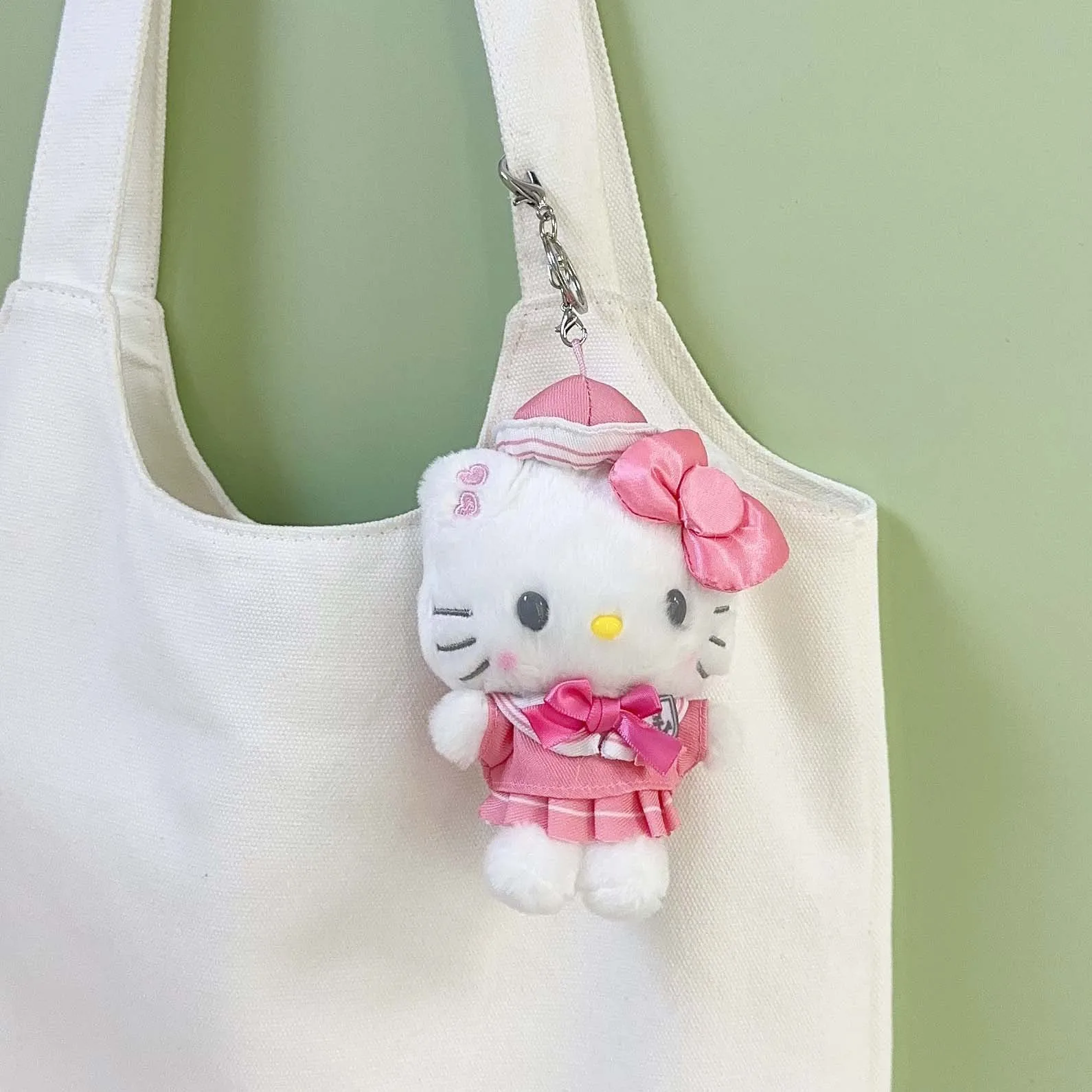 

Аниме мультфильм Hello Kitty Cinnamoroll My Melody плюшевая игрушка модная новая плюшевая игрушка кулон автомобильный брелок аксессуары для рюкзака