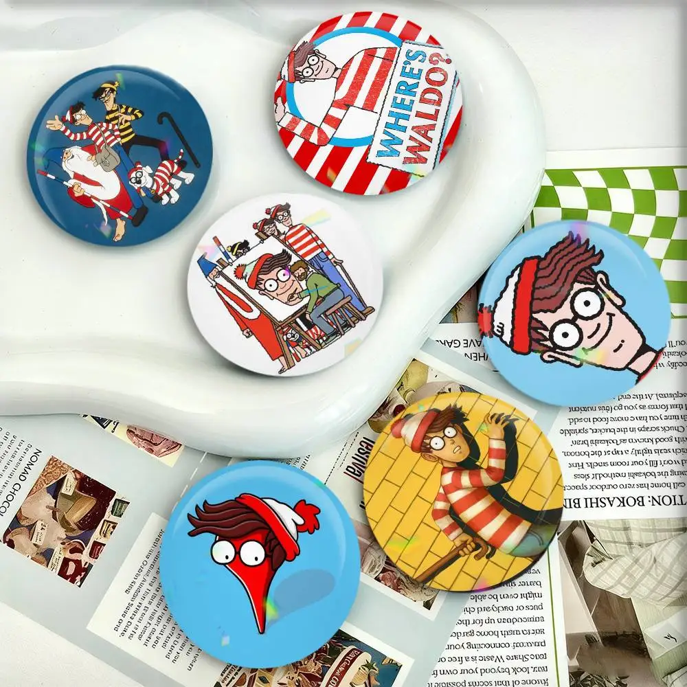 

Game Wheres W-WallyS Waldo Badges 25 32 44 58 75 mm Round Fans Collect Friends Gifts Brooch Souvenir