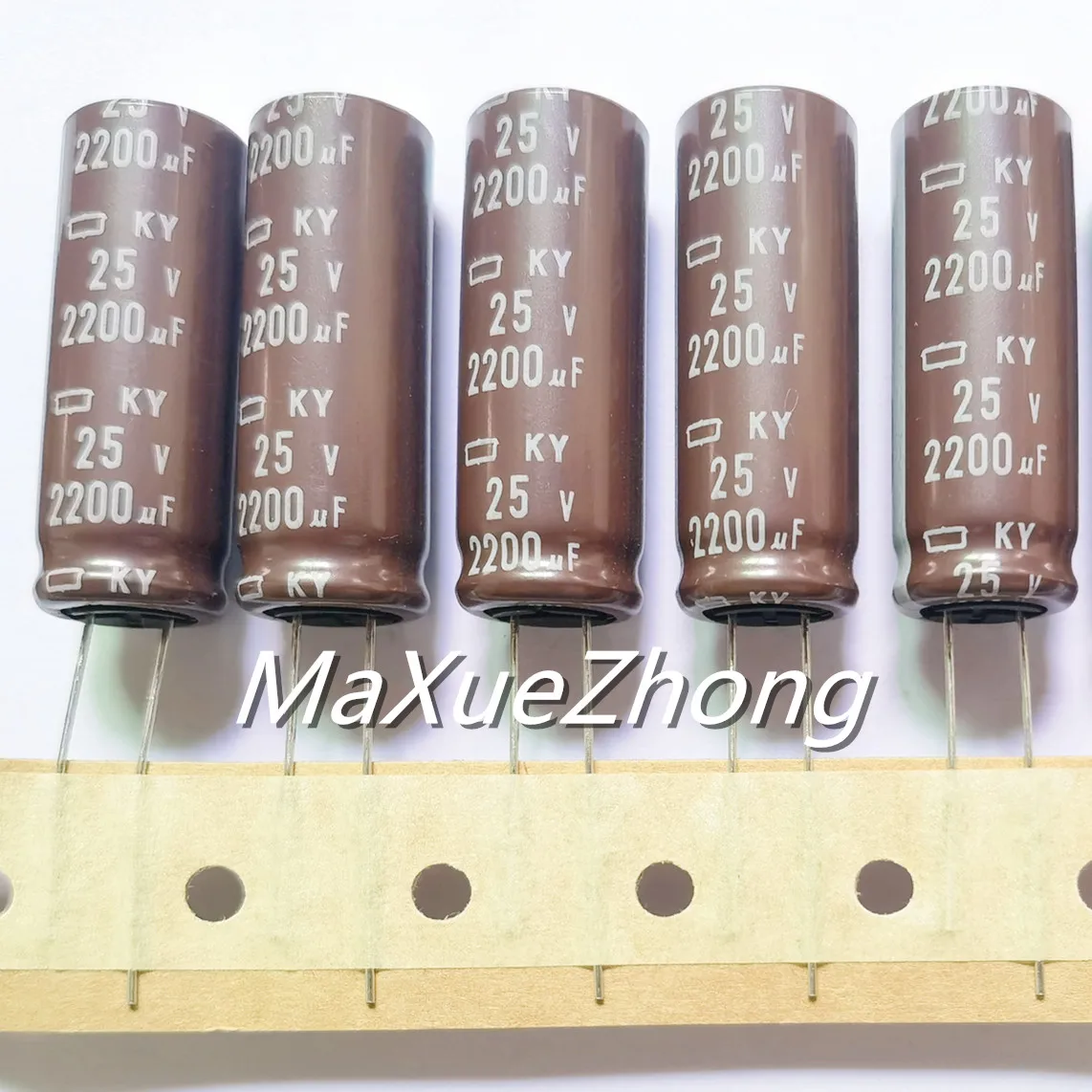 

Original new 100% 25V2200UF 12.5*35 KY aluminum electrolytic capacitors of high frequency and low resistance 105-degree Inductor