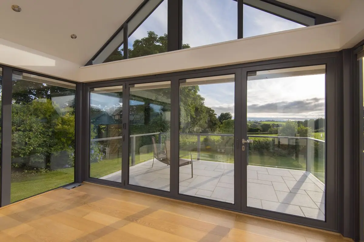 Villa Double Glazed Aluminum Glass Folding Door Thermal Break Patio Bifold Doors Accordion Folding Door with Narrow Metal Frame