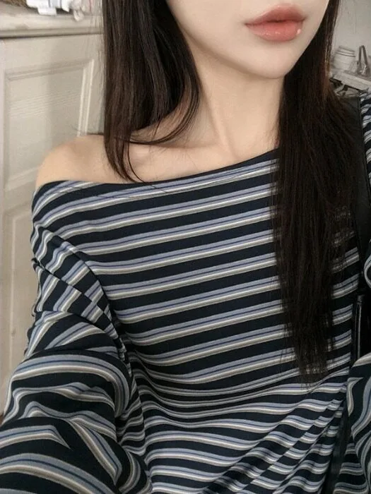 Chic Korean Style Striped Sexy Shoulder Long Sleeve T-Shirt Dongdaemun 2026 Spring Autumn Winter Casual Wear for Women