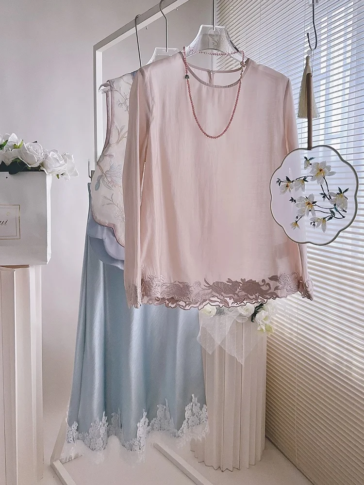 

Новая китайская ретро-блузка с вышивкой, круглым вырезом и длинными рукавами, женская летняя модная дизайнерская блузка от Mingmei Hui