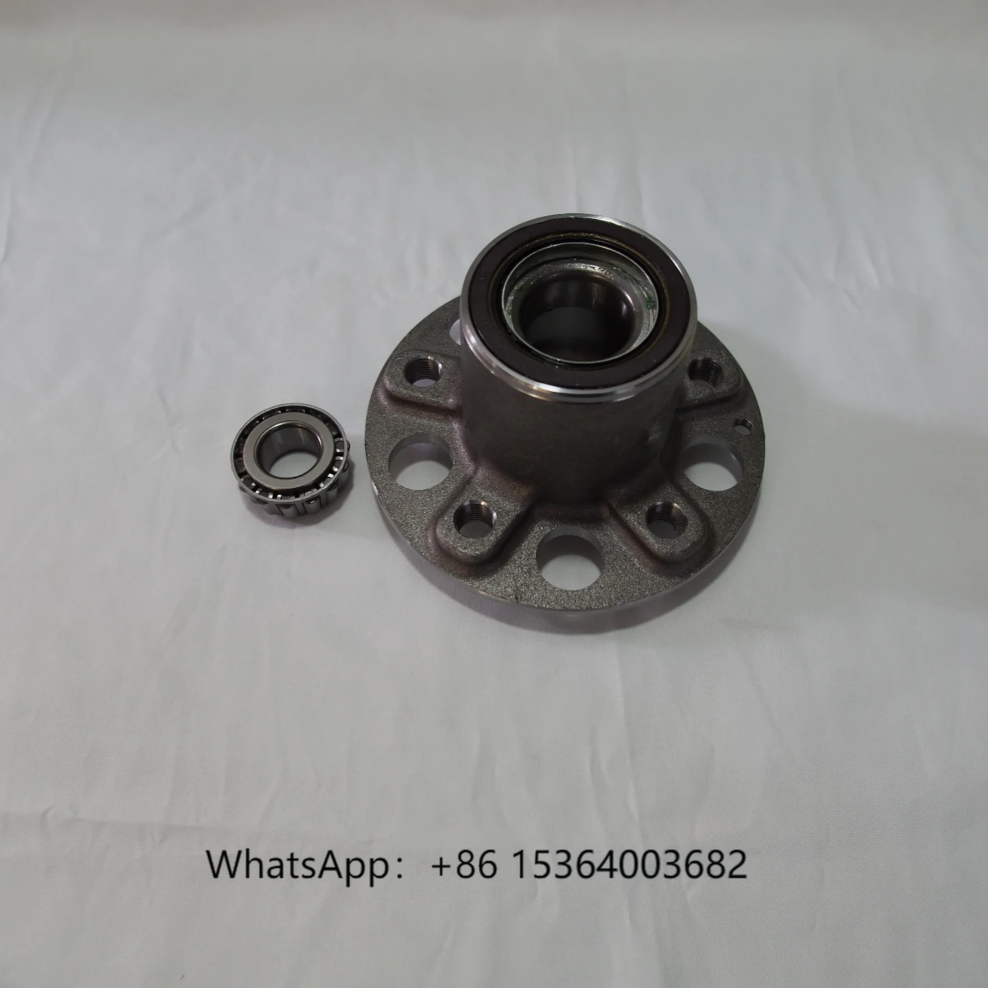 

High Quality Complete Set of Automobile Hub Bearing Kit with Mounting Manufacturer Wholesale Selling in Europe and Asia