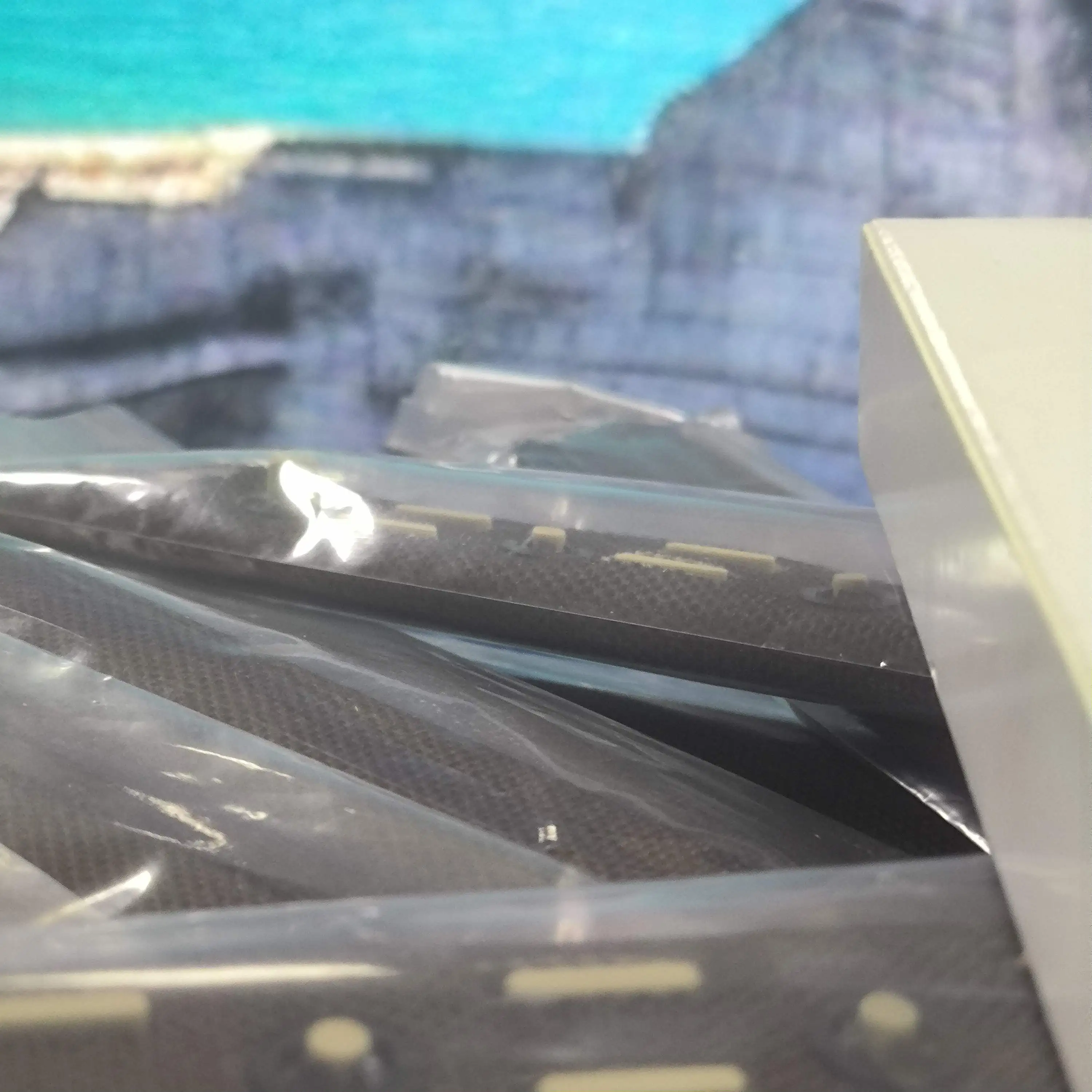 

FK-1150 302RV93050 Держатель масляной накладки для Kyocera M2040 M2135 M2235 M2540 M2635 M2640 M2735 M2835 P2040 P2235 P2335