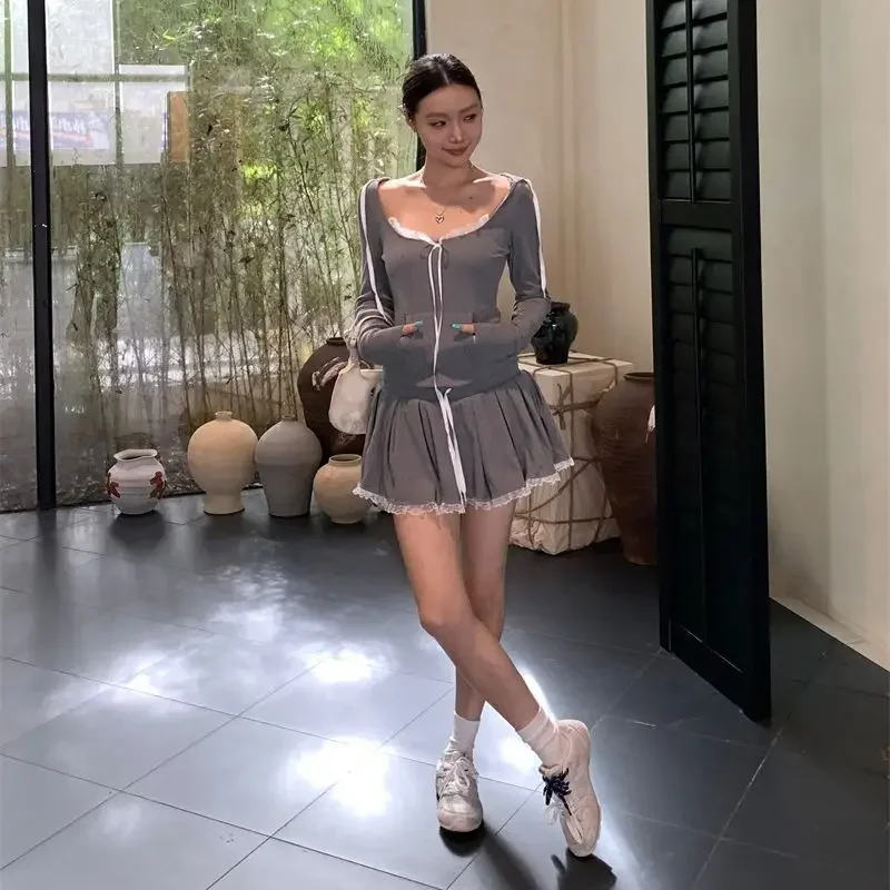 2000s harajuku cinza casual 2 peça conjunto e-girls rendas magro colheita topos + doce magro y2k mini saia mulher 2025 novo estilo coreano terno