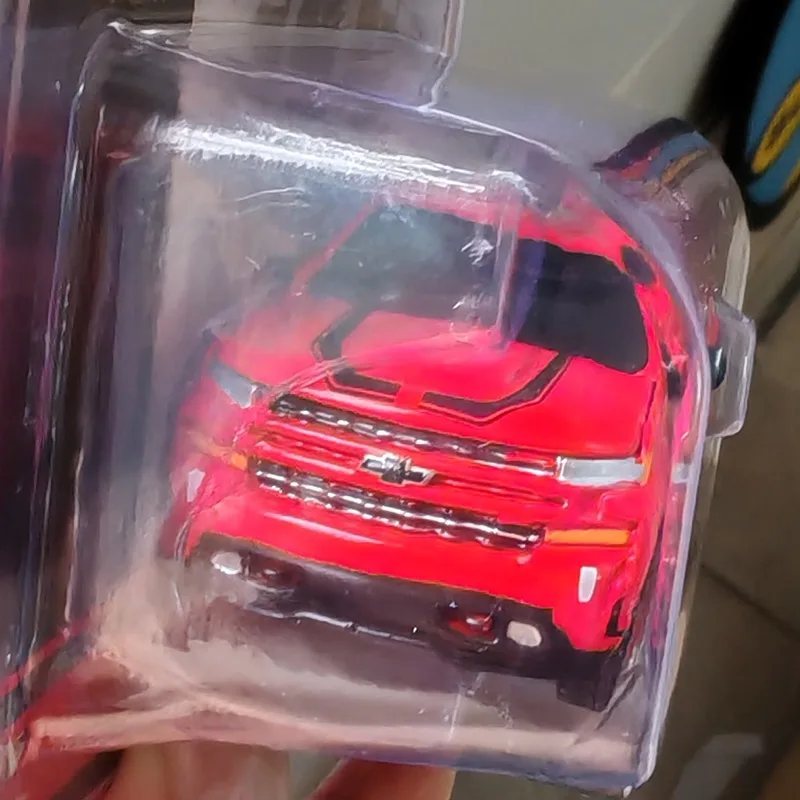 Auto World AW 1/64 Scale Chevrolet Silverado Cheyenne 10 K5 Blazer C1500 C60 Truck Diecast Pickup Metal Car Model Vehicles Toy