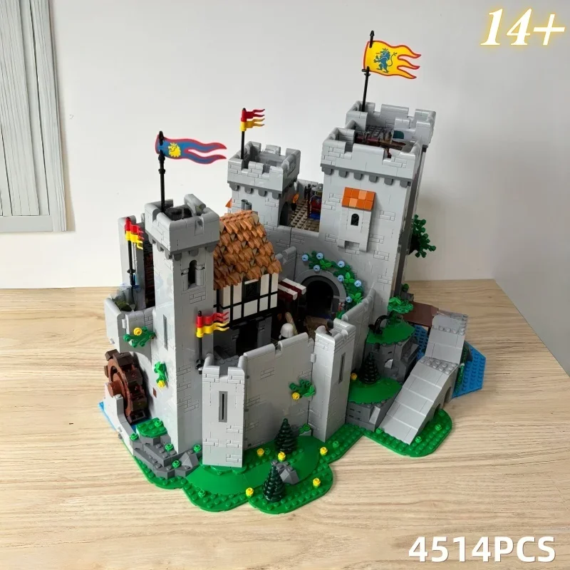 

In Stock Medieval Fortress Construction 4514PCS Lion Knights' Castle Architecture Building Blocks Set Festival Gifts For Fans
