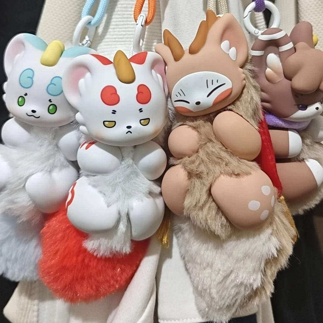 

Original Chinese Mysterious Monster Shanhaijing Fox Series Vinyl Plush Blind Box Cute Big Tail Fox Doll Bag Decorative Pendant