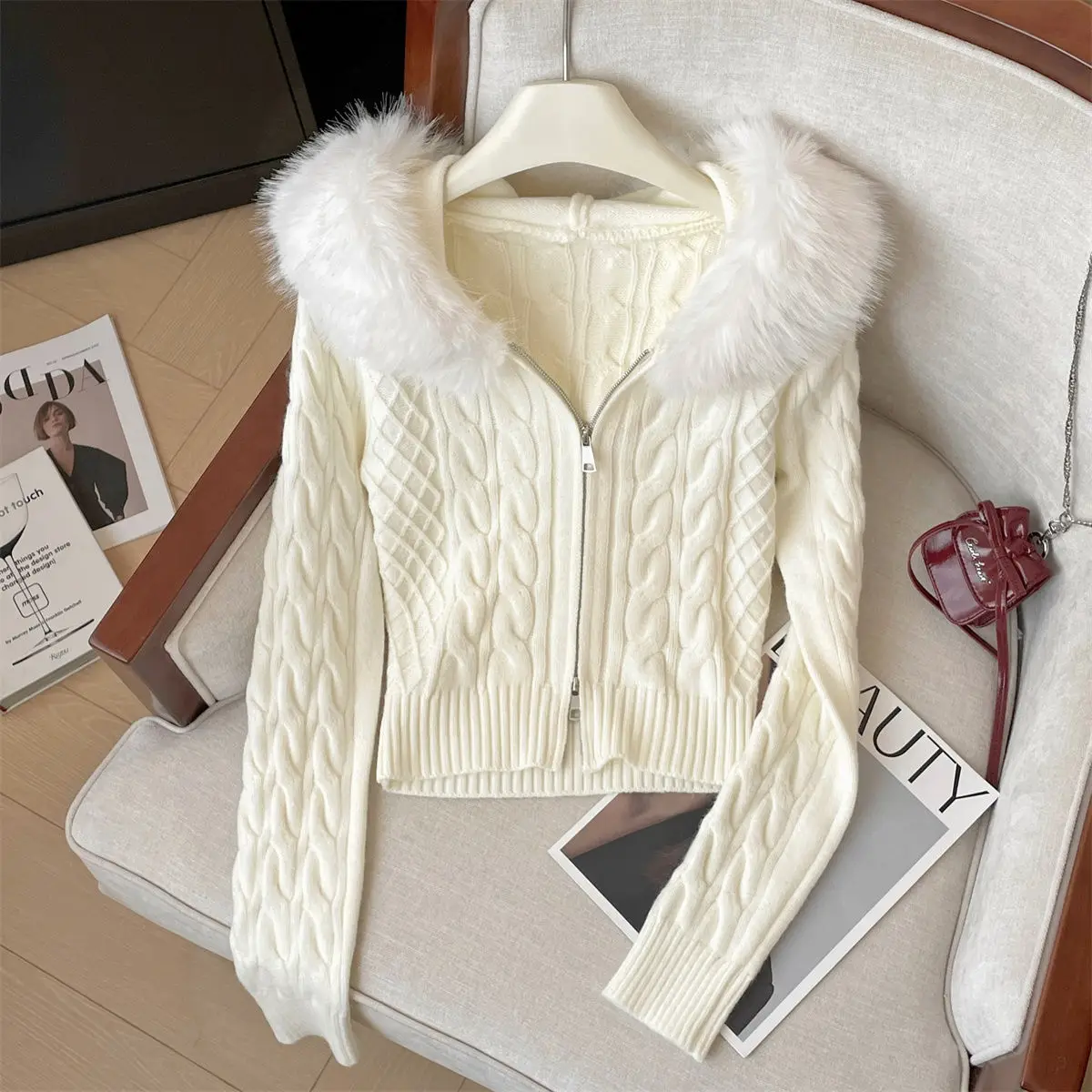 

Корейский модный вязаный кардиган с меховым воротником и капюшоном, женский зимний новый дизайн, свободное тонкое пальто