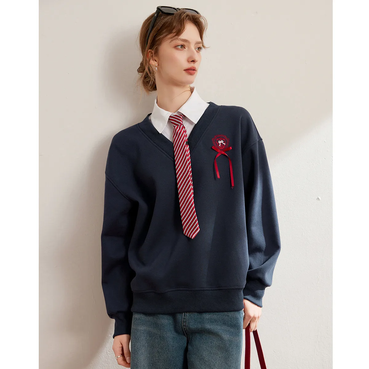 LOUIS YAO New Embroidery Detachable Tie Women's Sweatshirts 2025 Spring Fake Two Piece Tops Colours Collar Long Sleeve Hoodie