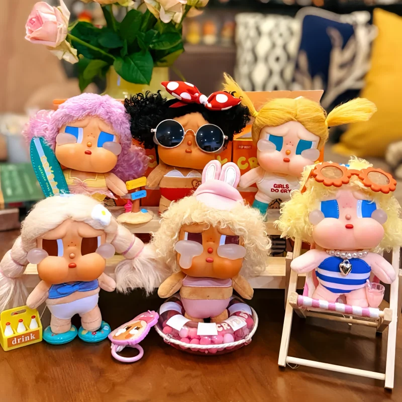 

Оригинальный виниловый плюшевый брелок Popmart Crybaby Vacation Mode On Series, коллекционная игрушка Crybaby Mystery Box «Летняя атмосфера» для фанатов
