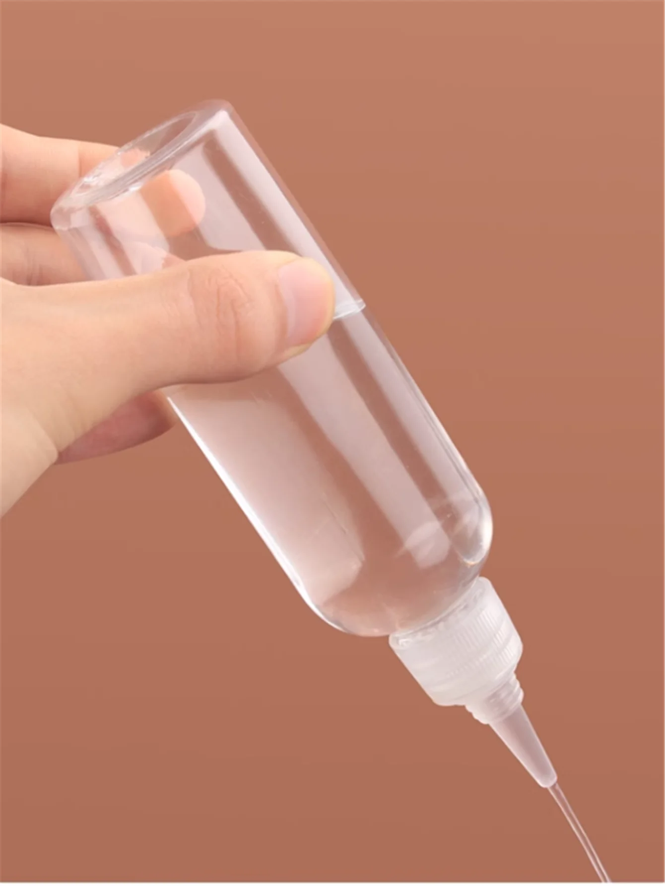 Plastic Pointed Bottle Extruded Liquid Packaging Cosmetic  Containers Travel Packaging Bottle Set Smooth Liquid