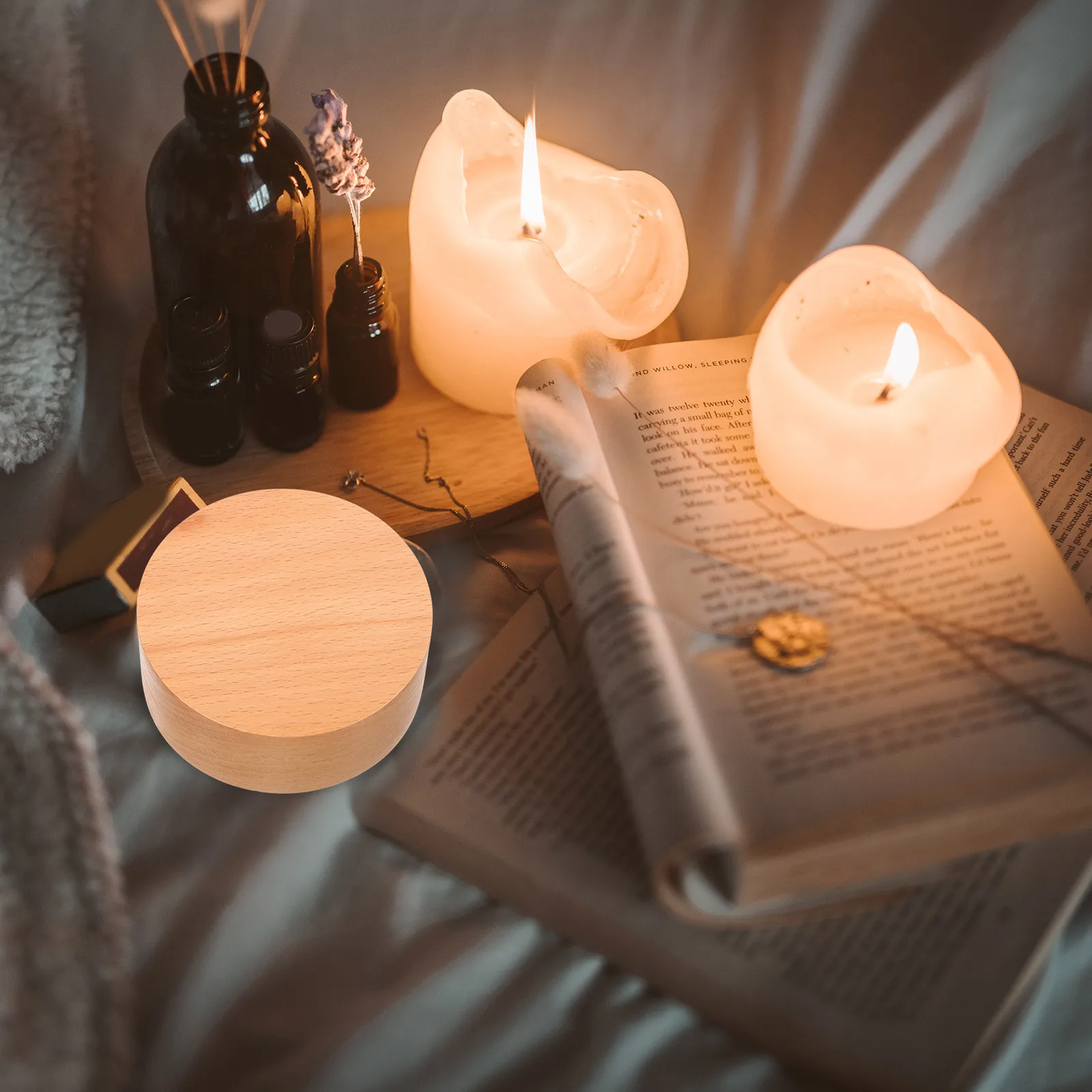 

Wooden Music Box Ornament Hand Crank DIY Musical Decor for Home Desktop Decoration Craft Gift Retro Style Enchanting Melody