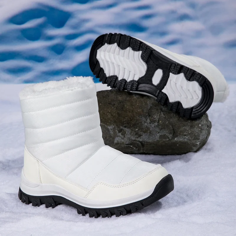 Stivali da neve Donna Nuove scarpe da donna Scarpe con plateau Donna Piatta Tenere al caldo Stivali da donna Casual Peluche Botas Mujer Scarpe invernali da donna