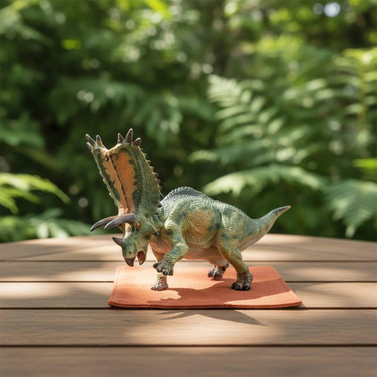 Figurinha de Pentaceratops, Fi - Art Craft Dinosaur avaliação e preço
