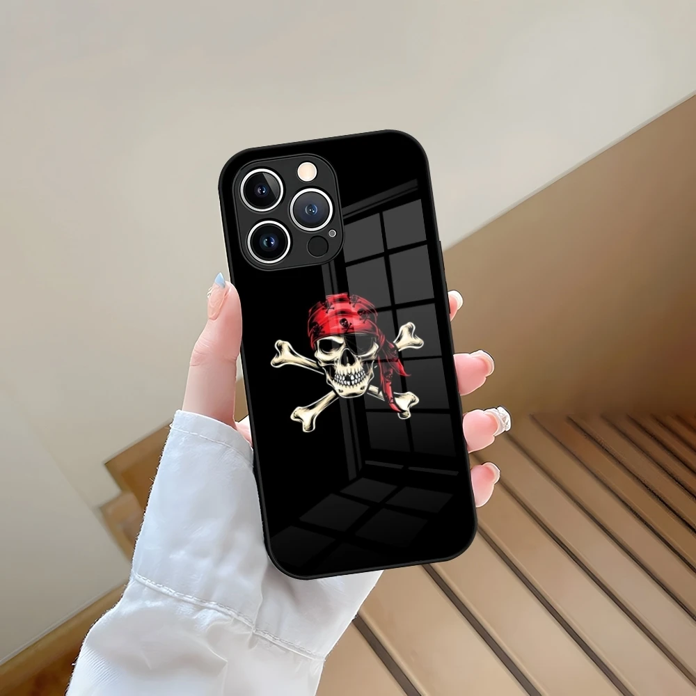 الجمجمة عظمتين متقاطعتين القراصنة جولي روجر جراب هاتف آيفون 13 15 14 17 16 12 11 برو XS ماكس زائد ميني X XR 8 7 6s SE2020 المقسى #2