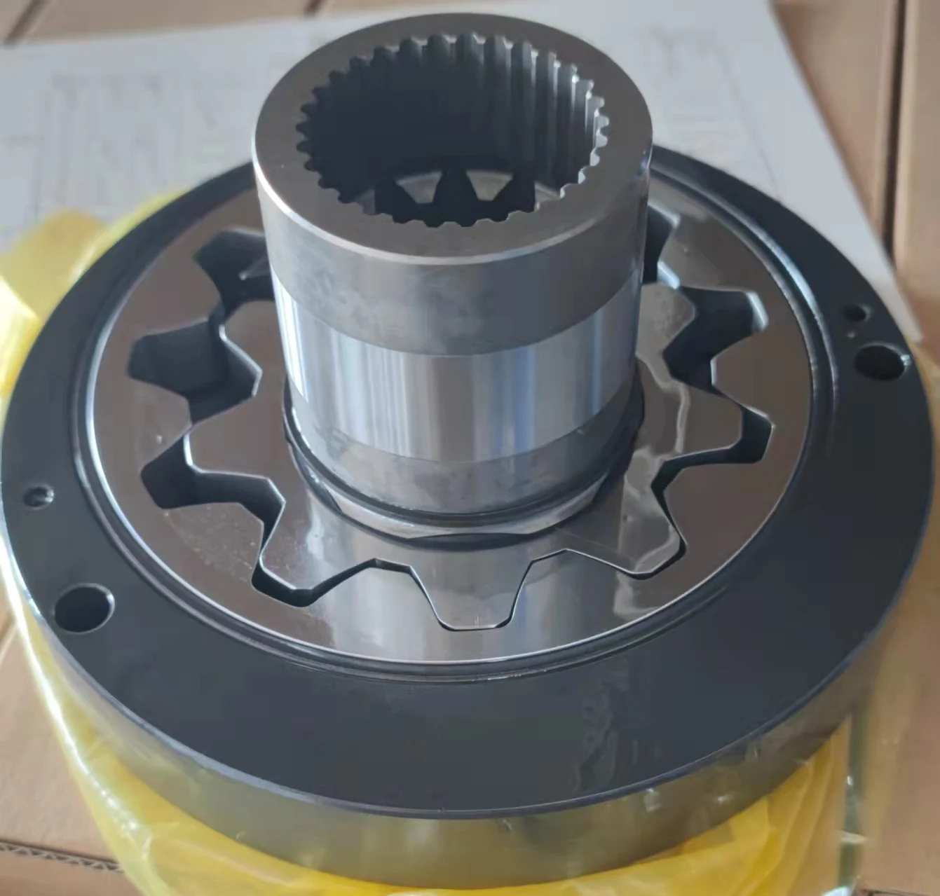 

CHARGE PUMP A4VG145 RH A4VG145 LH