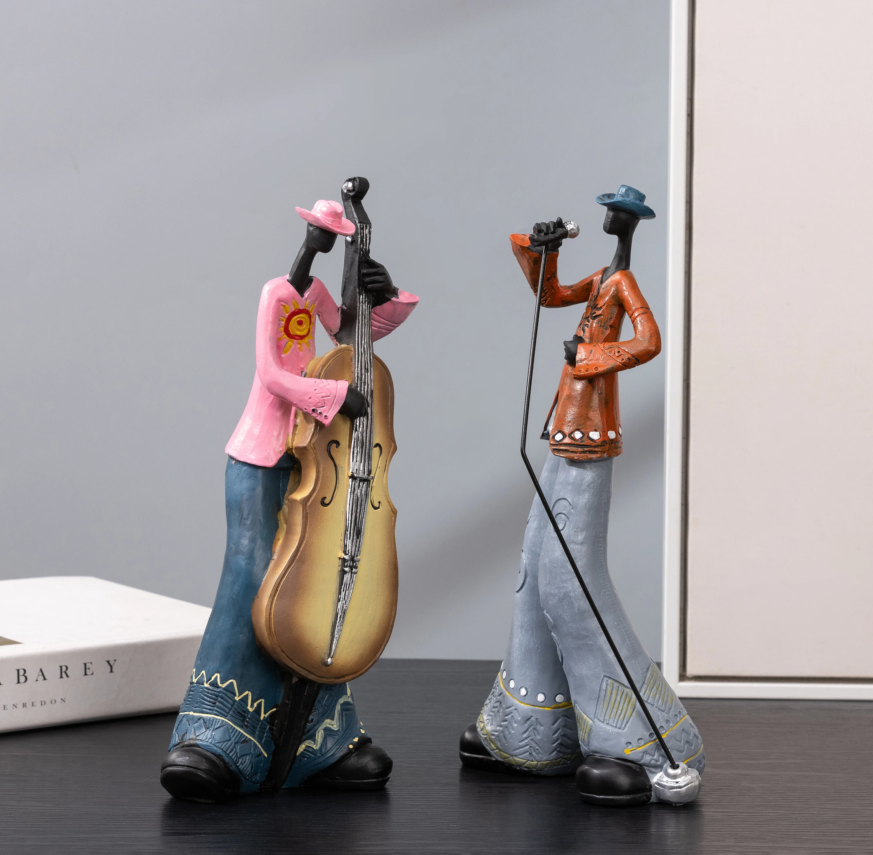 1 resin band statue, creative instrument model sculpture, Nordic style home decoration for living room, porch, and study