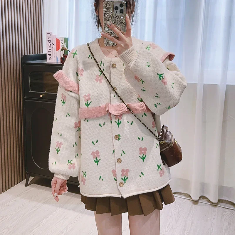 Gagarich 2024 Autumn Winter New Color Contrasting Korean Sweet Temperament Knitted Cardigan Mushroom Edge Round Neck Top