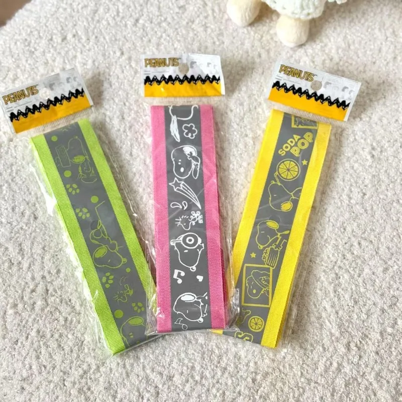 

Snoopy Cartoon Reflective Gallus Anime Action Figures Safety Equipment for Night Riding Enthusiasts Christmas Gifts for Children