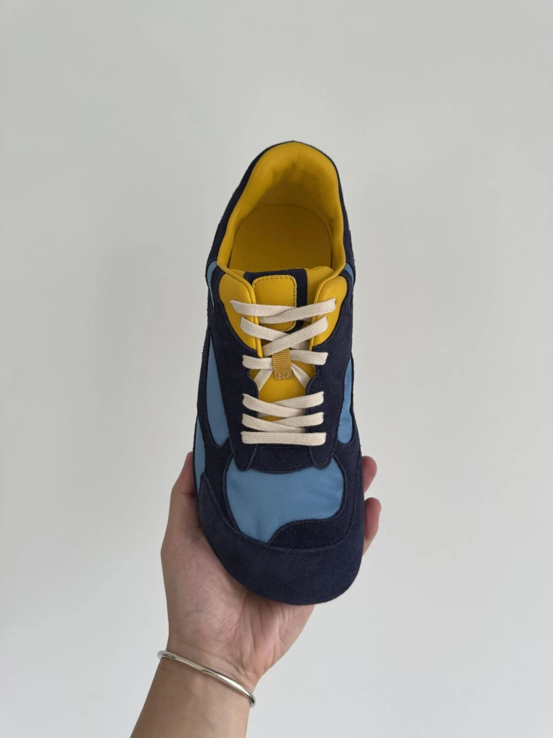 

Retro Laced Flat Bottom Running Shoes Commute Casual round Toe Breathable Summer Men's Sneakers Versatile All-Season Sports