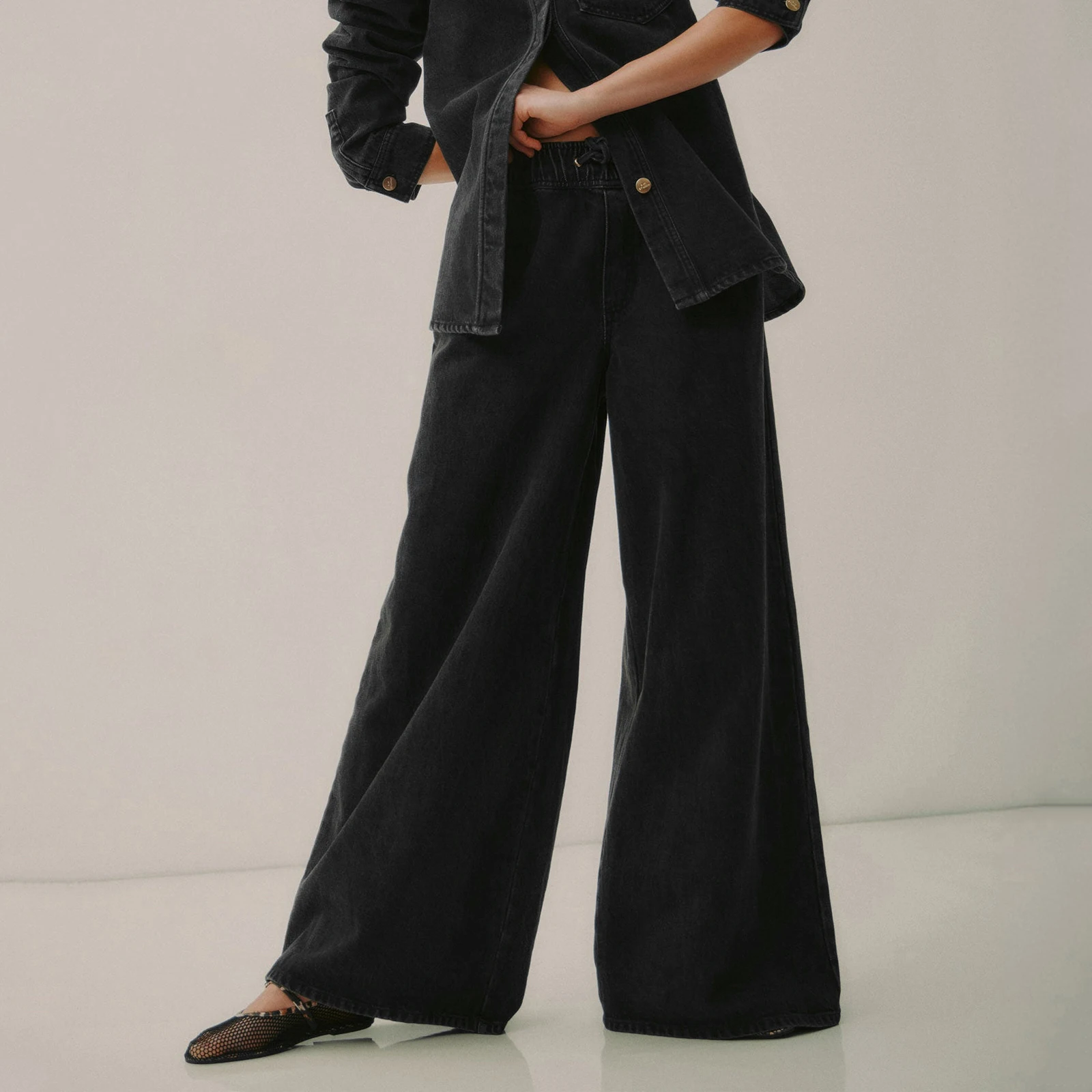 Damskie jeansy z kieszeniami, codzienne, proste, stylowe, jednolite, ze średnim stanem, ze sznurkiem, z szerokimi nogawkami, spodnie dżinsowe.