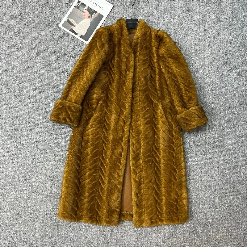 フェイクミンクファーコート女性の冬の新しいロング肥厚毛皮のようなジャケットミンク統合スタイリッシュな年齢を軽減するオーバーコートアウターウェア