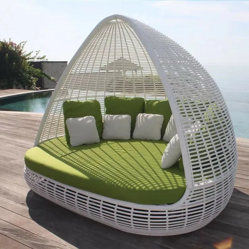 Outdoor Furniture relaxation daybed beach lounger Rattan Sunbed Set Rattan Furniture Garden Wicker oval Sunbed with cushions