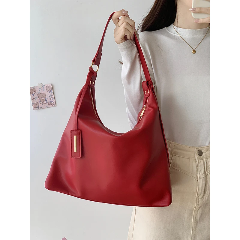 

Red Bride’s Bag 2026 Autumn New Zipper Fashion High End Large Capacity Simple Tote Bags Casual Soft PU Purse One Shoulder Bag
