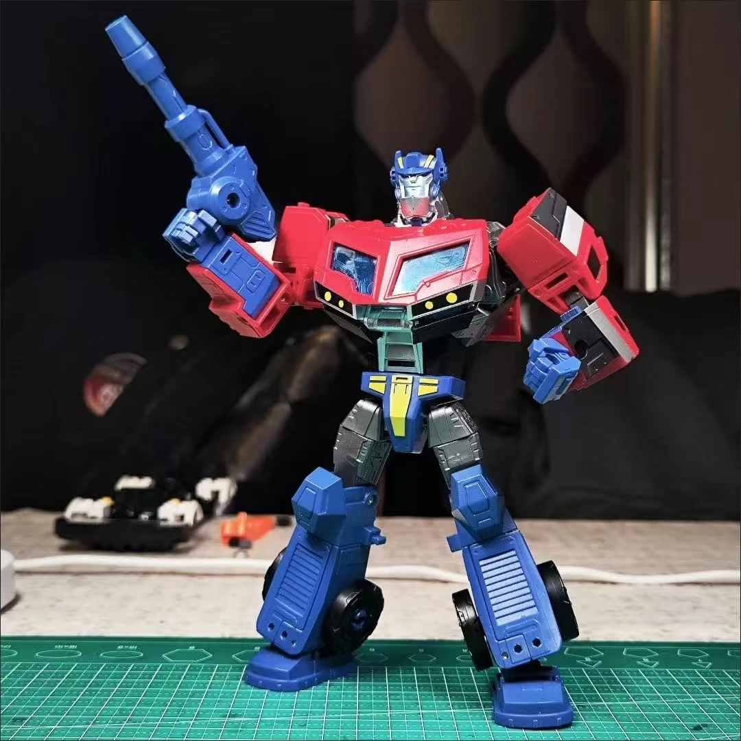 Em Estoque TW1036 Brinquedo de Deformação 08 Versão Animada do Robô Capitão de Manutenção de Colunas OP Modelo Caminhão de Bombeiros Boneco Articulado Presente