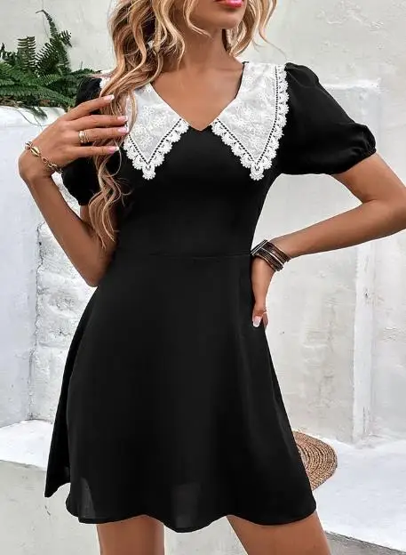

Summer Sweet and Spicy Style Contrasting Color Doll Neck Bubble Sleeve Dress for Women, Cute and Fashionable A-Line Dress