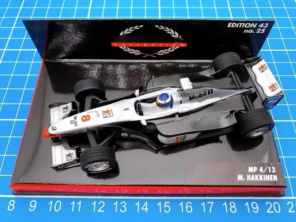 Minichamps 1:43 F1 MP4-13 1998 Mika Hakkinen Simulation Limited Edition Resin Metal Static Car Model Toy Gift